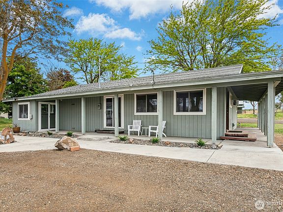 4th image of 37341 Road J NE