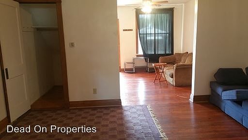 4th image of 4977 Parker Ave