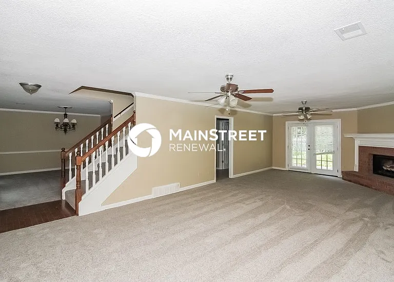 8866 Breeze Way — Photo 3