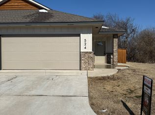 524 S Cemetery Rd, Yukon, OK 73099