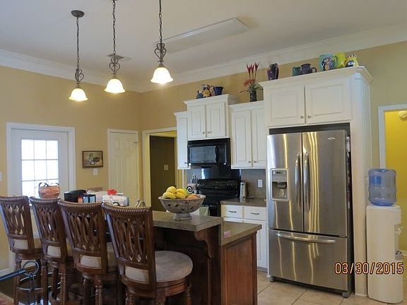 5th image of 138 Greenfield Cir