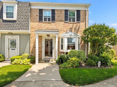 18 Harbor #18, Amityville, NY, 11701