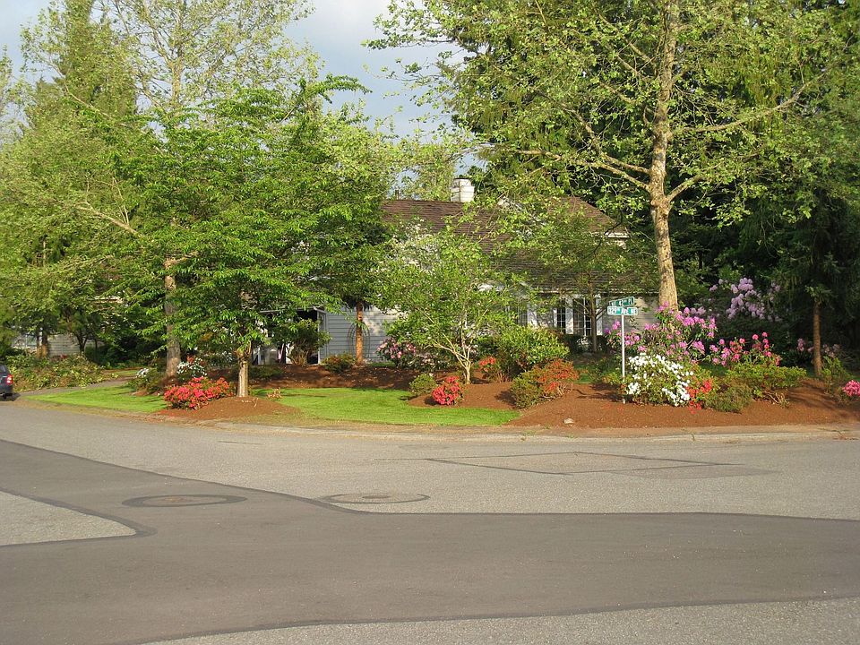Front yard corner