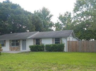 5306 Satsuma Dr, Zephyrhills, FL 33542