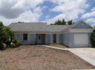 9341 Ashley Dr, Hollywood, FL 33025