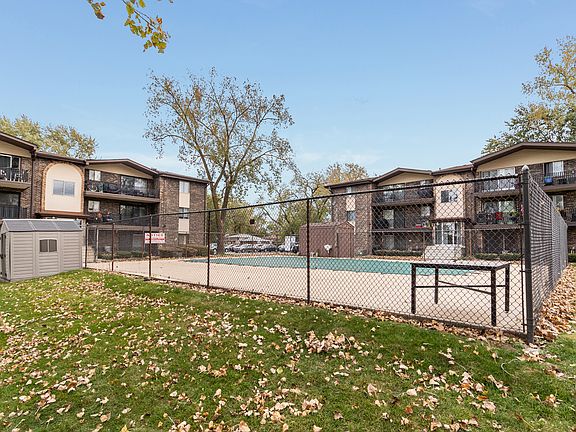 2nd image of 13535 Le Claire Ave APT 96