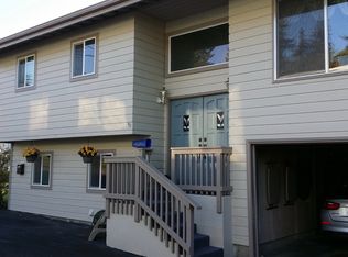 1140 Harrison Ave, Astoria, OR 97103