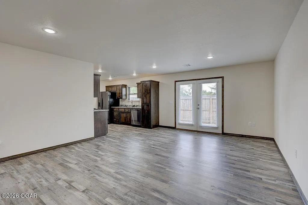 2 bed, 2.0 bath, 1078 sqft, $1,250 — Photo 3