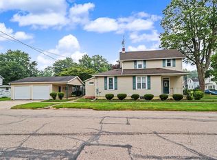 536 Cherry St, Galion, OH 44833