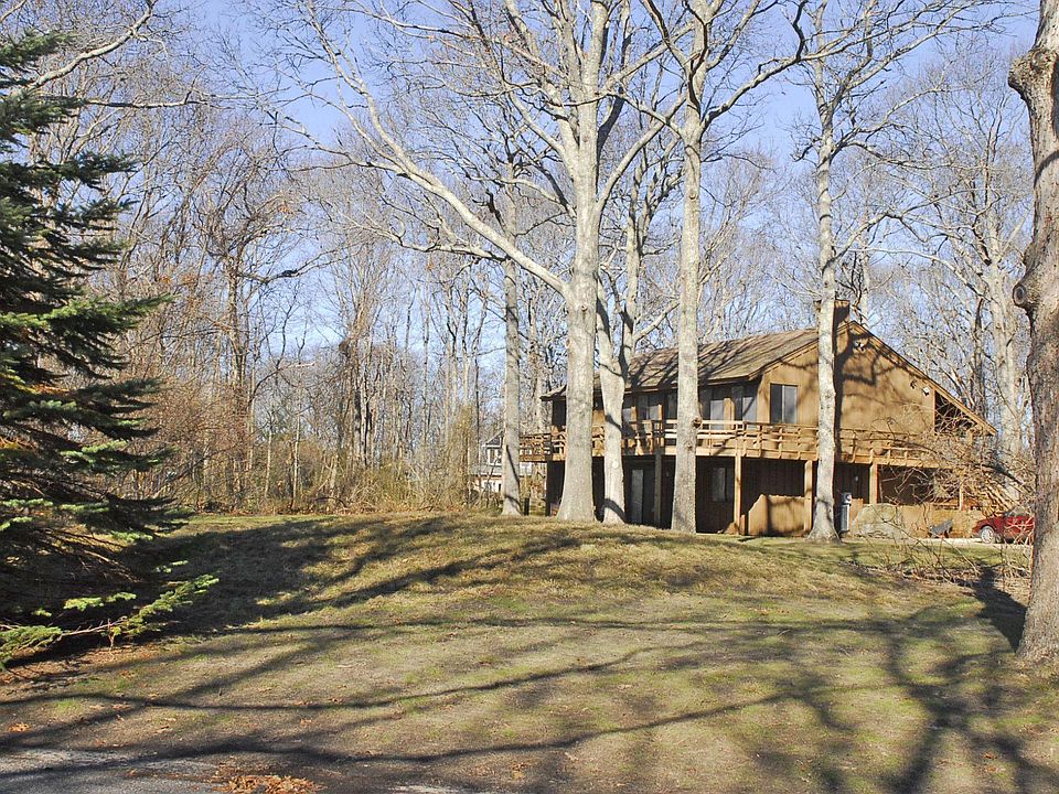 1st image of 29 Great Circle Dr