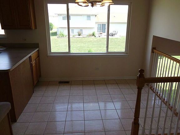 4th image of 5226 Sawgrass Ave