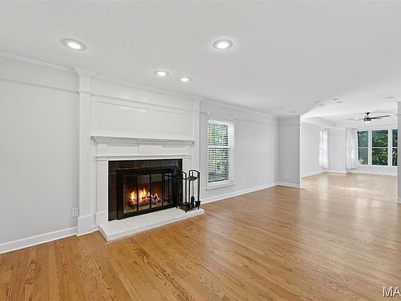 4th image of 11117 Stoney View Ln