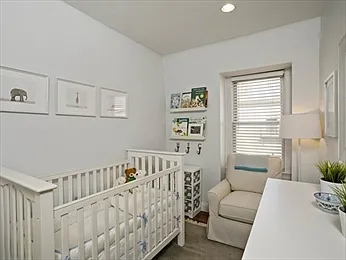 161 Emerson St #3L — Photo 6