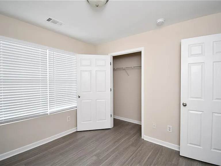 639 Mill Stone Blf #A — Photo 13