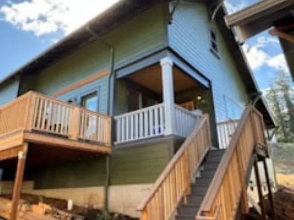 1706 Strong Rd SE, Salem, OR 97302