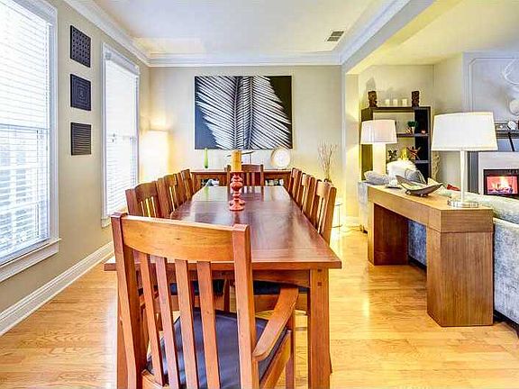 5th image of 4326 Oakdale Vinings Cir SE