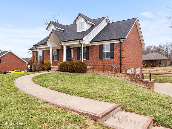 2nd image of 112 Chattanooga Dr