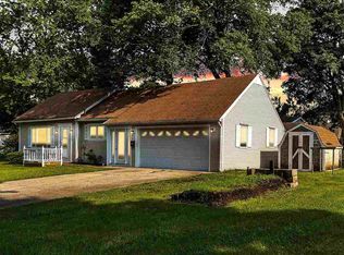 1303 Backus St, Jackson, MI 49202