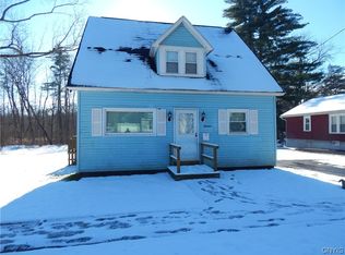 19 Mildred Ave, Baldwinsville, NY 13027