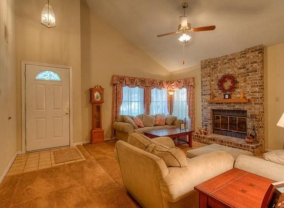 Vaulted ceiling makes it feel very open and spacious.