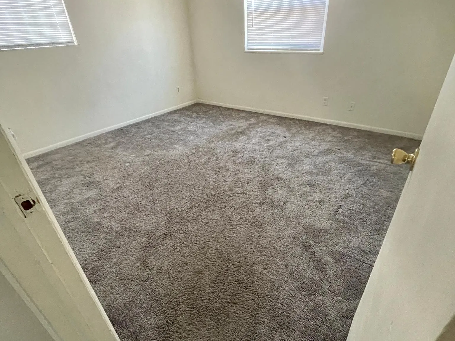 2 bed, 850 sqft, $1,000 — Photo 4