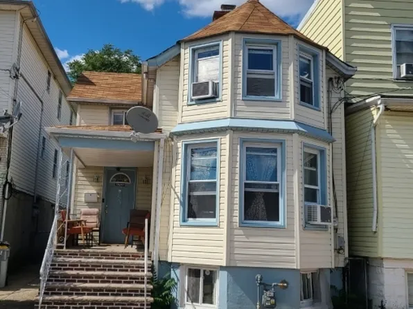 229 S 7th St, Elizabeth City, NJ 07202