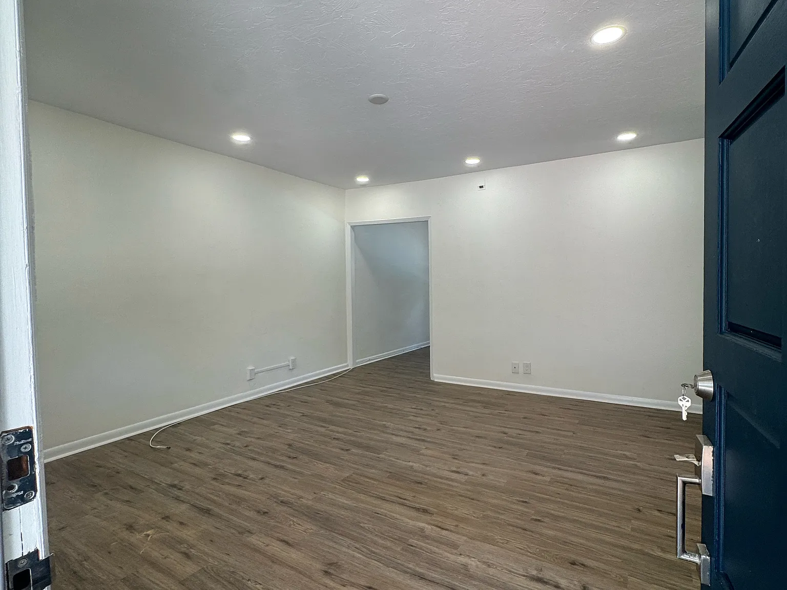2 bed, 1242 sqft, $3,750 — Photo 3