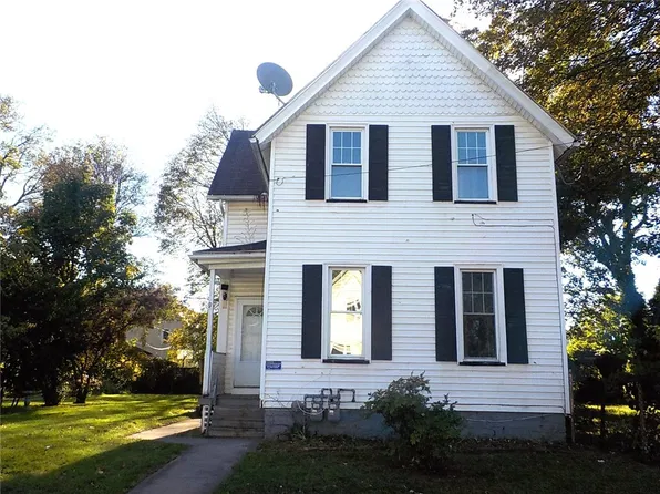9 Diamond Pl, Rochester, NY 14609
