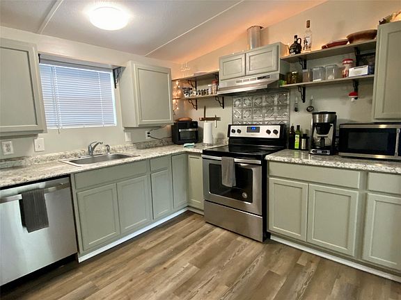 5th image of 1216 Cardinal Ln