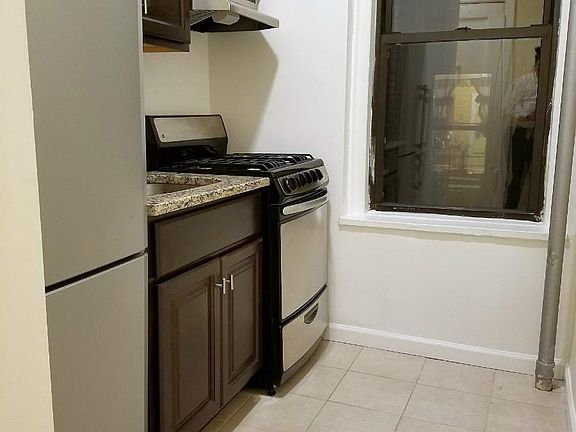 2nd image of 3737 88th St APT F4