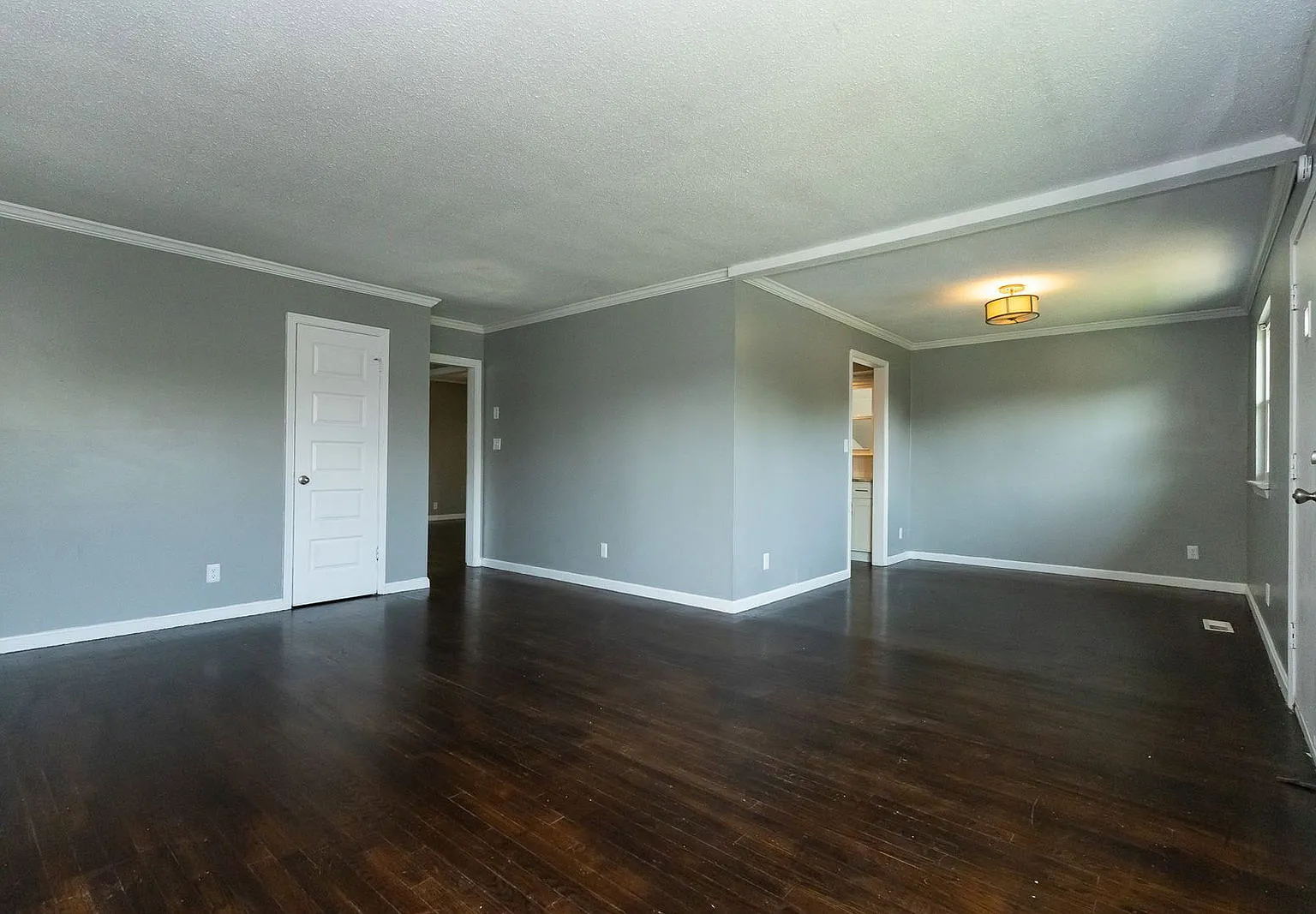 3 bed, 2.0 bath, 1776 sqft, $1,750 — Photo 3