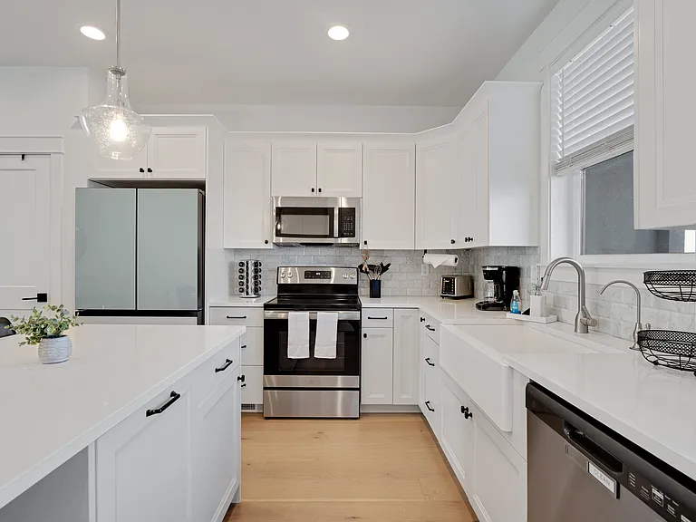 25 E Center St #64 — Photo 19