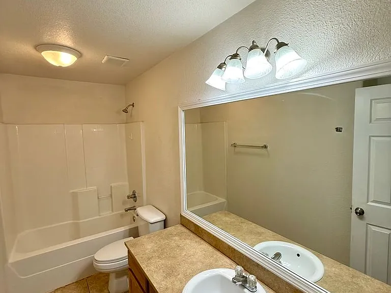 3110 Baldwin Loop — Photo 11