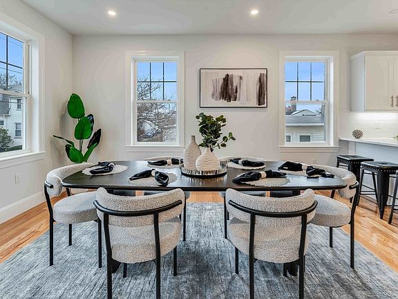 4th image of 79 Temple St #2