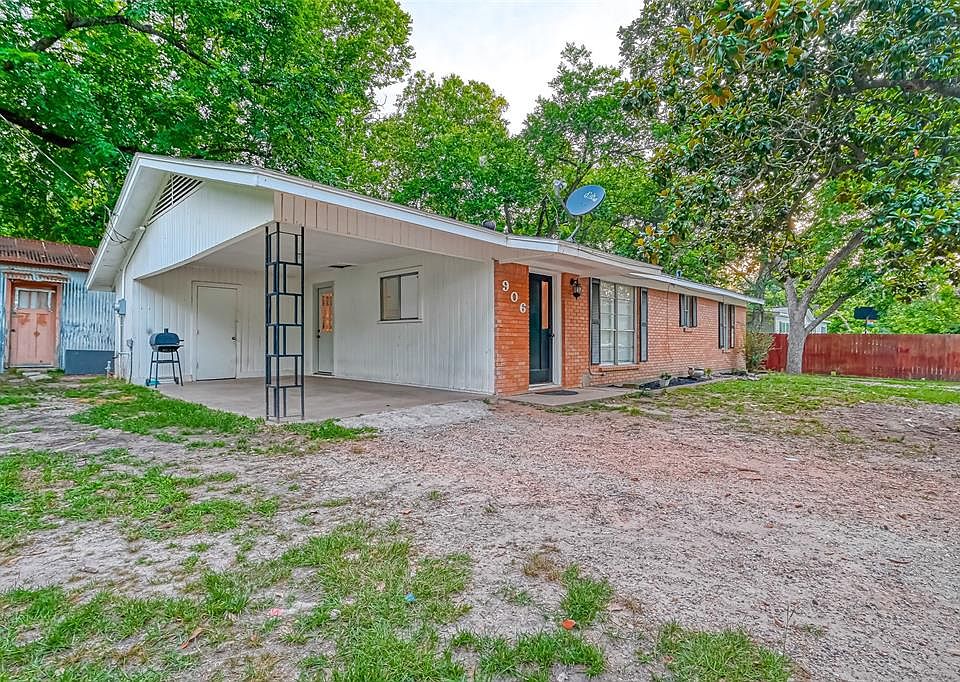 906 Elm Ave, Huntsville, TX 77320 MLS 37858363 Zillow