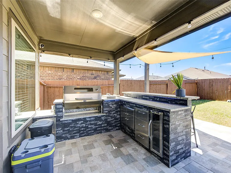 3306 Sumac Dr — Photo 39