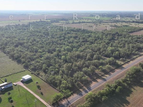 9526 Kerr Rd, Brookshire, TX 77423