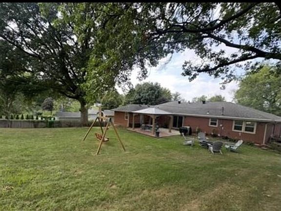 2nd image of 3128 Floral Ave