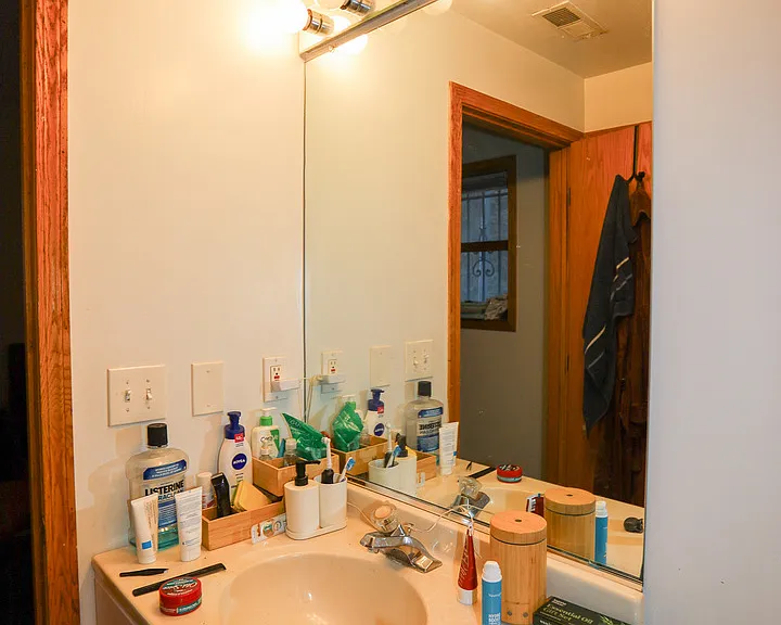 1940 W Diversey Pkwy #1W — Photo 18