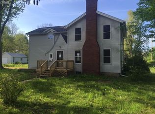335 Pine St, Clio, MI 48420