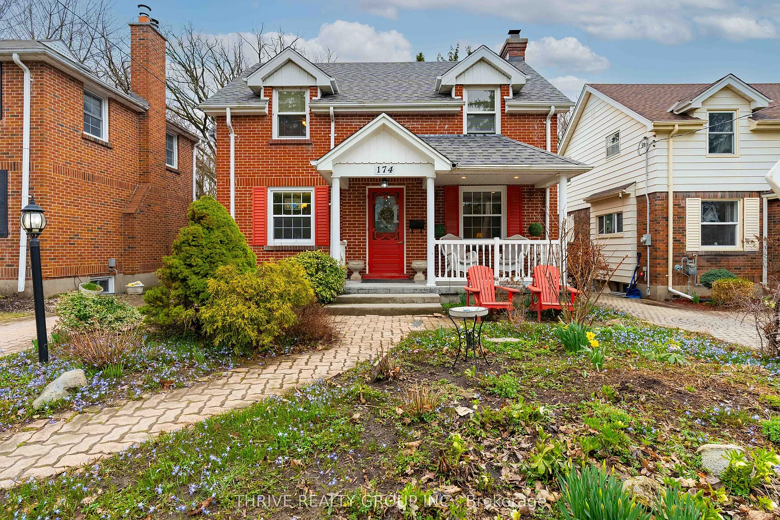 174 Iroquois Ave photo 1