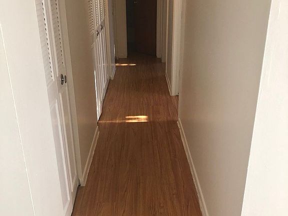 4th image of 2036 9th St APT 42