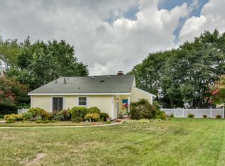 7601 Dayberry Ln, Charlotte, NC 28227
