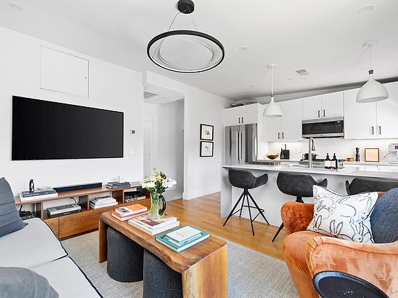 5th image of 130 W Newton St #3