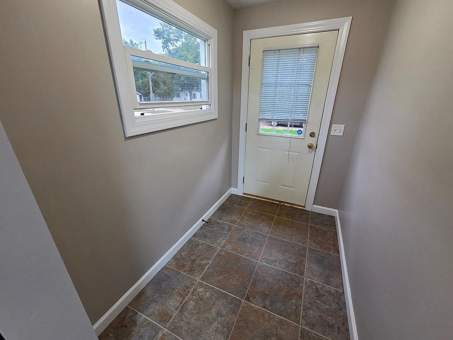 2335 5th Street — Photo 3