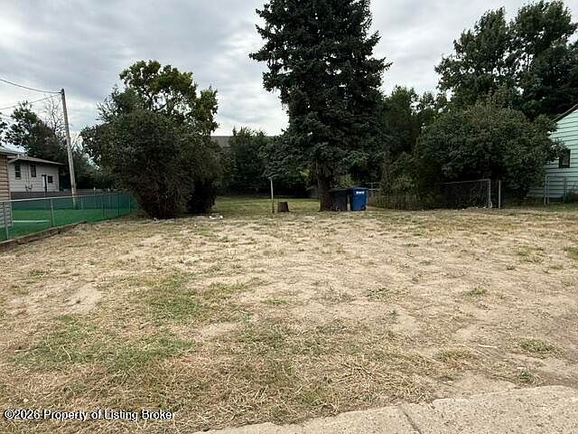 1st image of 2nd St E