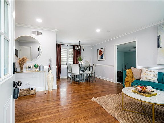 4th image of 4866 Barfield Rd