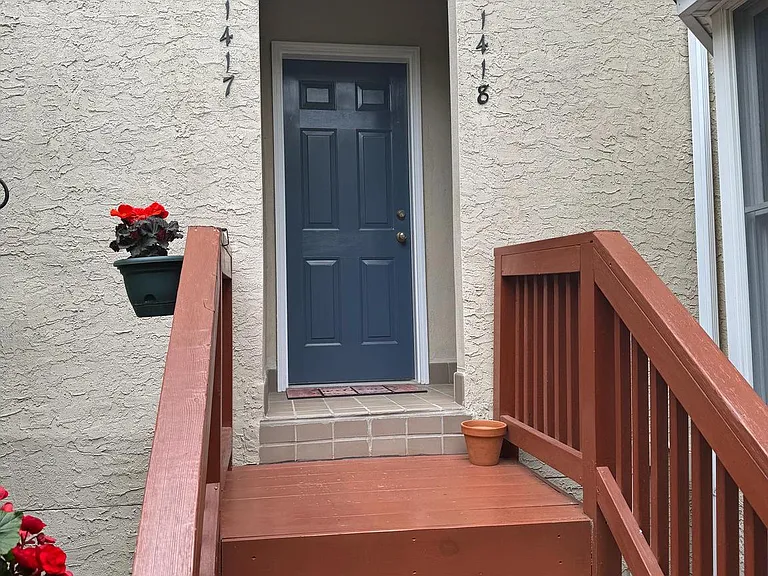 1417 Kathleen Ct — Photo 10