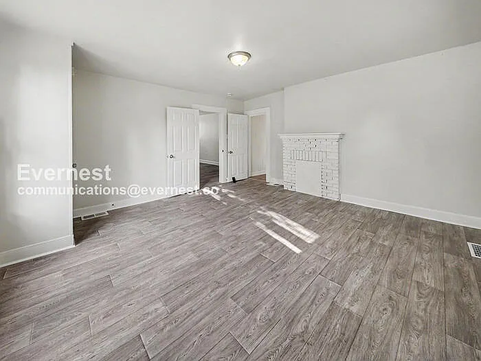 2709 30th St — Photo 14