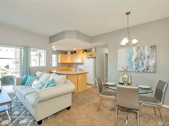 5th image of 1101 63rd St SE #C-2